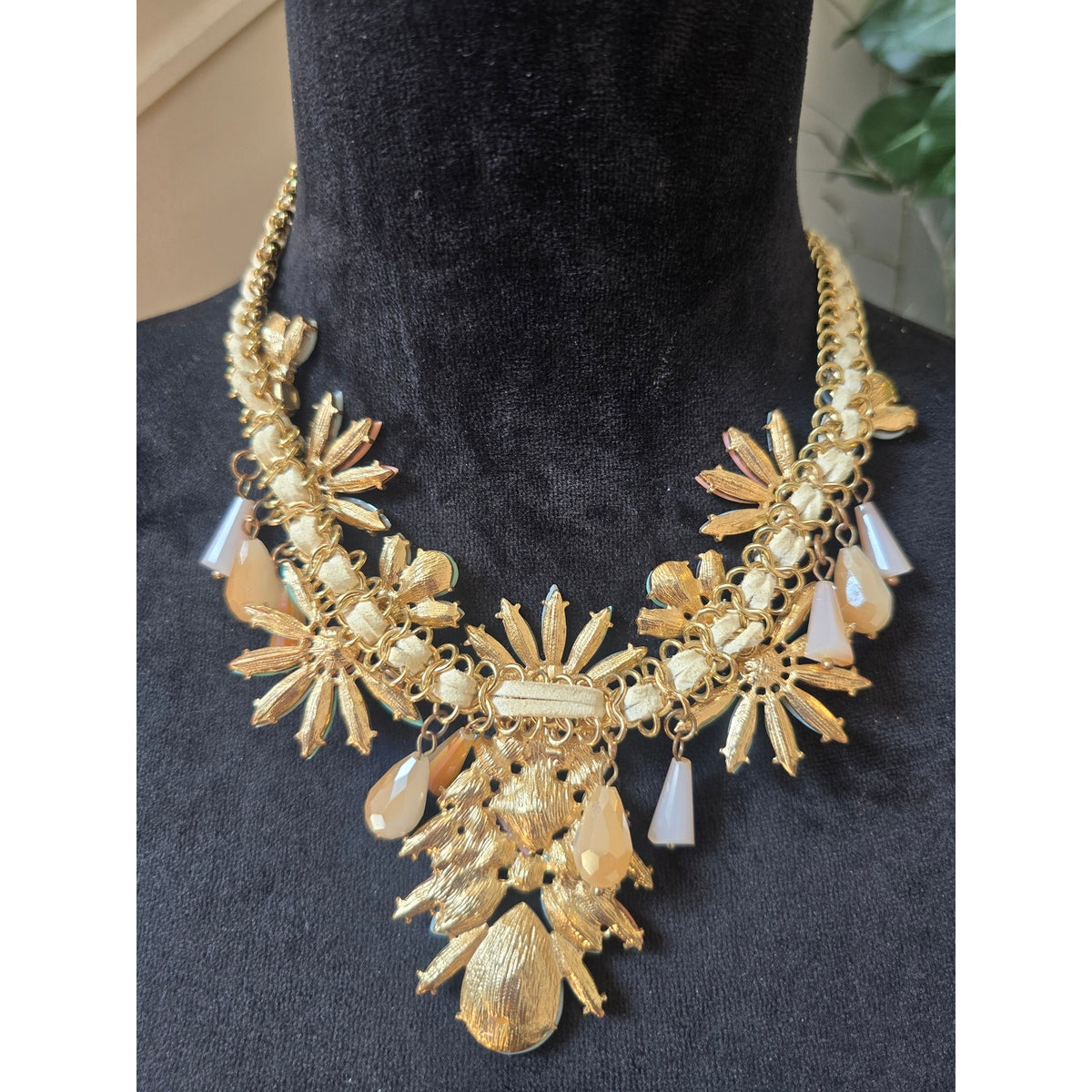 Pastel Multicolor Rhinestone Floral Bib Statement Necklace