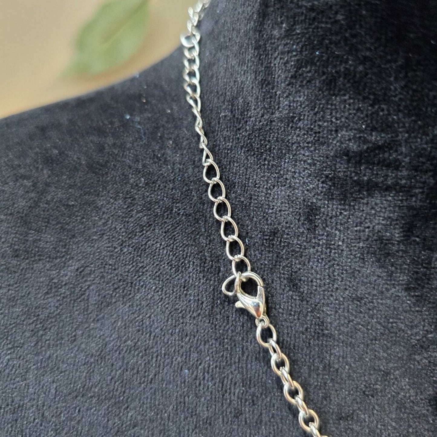 Women Fashion Silver Tone Fringe Chain Necklace Jewelry with Lobster Clasp