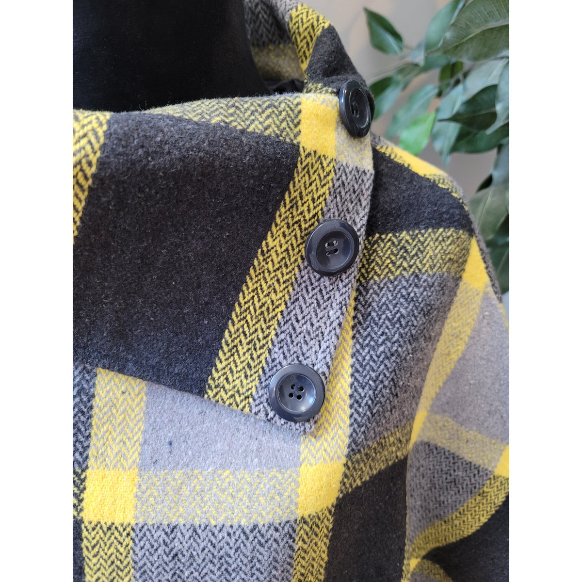 Last Kiss Poncho Cape Jacket Women Medium Yellow/Gray Herringbone Asymmetric Hem