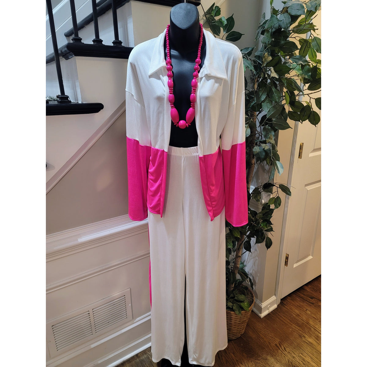 Itzy Cardigan Set Women's Large White/Pink Colorblock Open Front Drop Shoulder