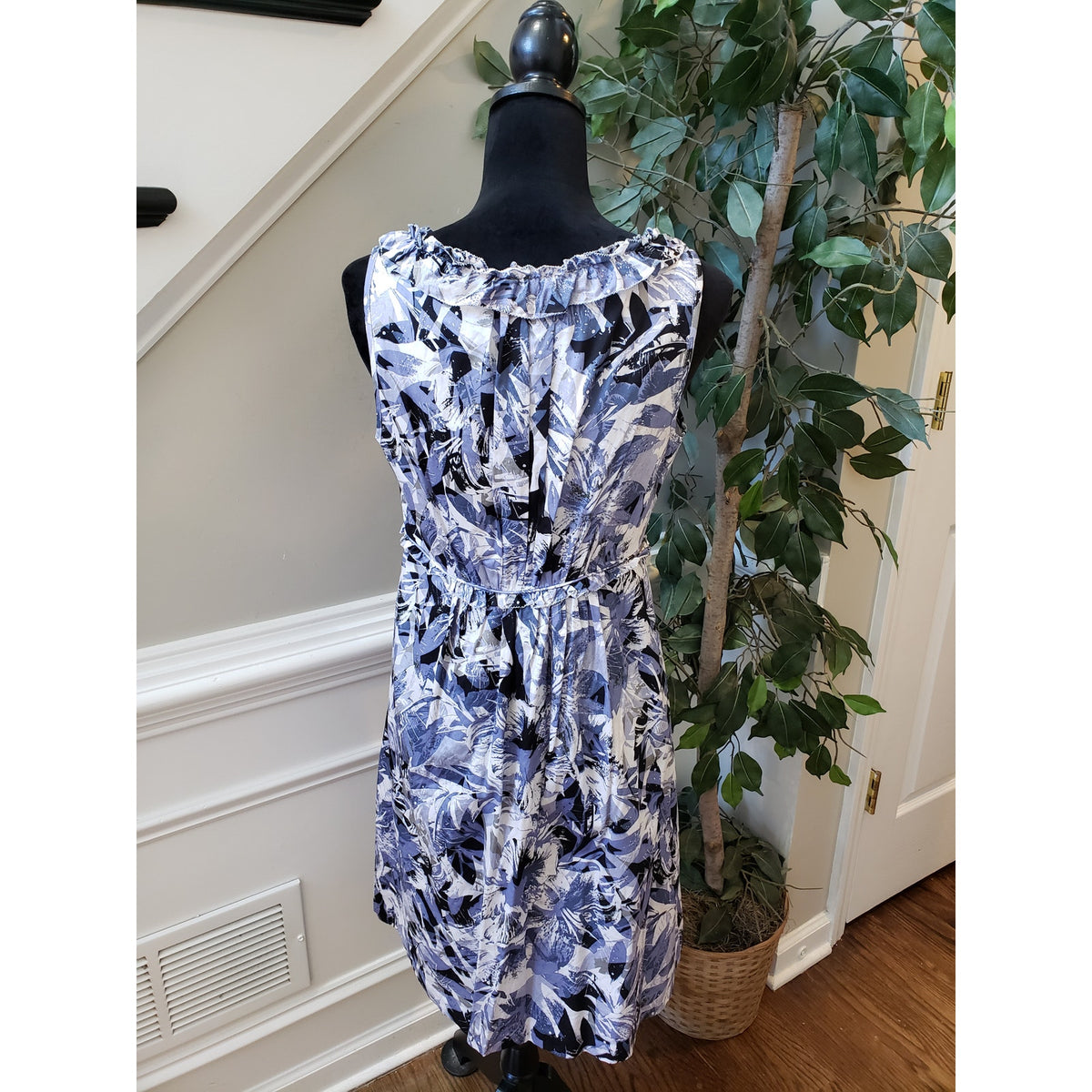 Alfani Fit & Flare Dress Womens Petite 10 Blue Ruffle Cotton Sleeveless V Neck