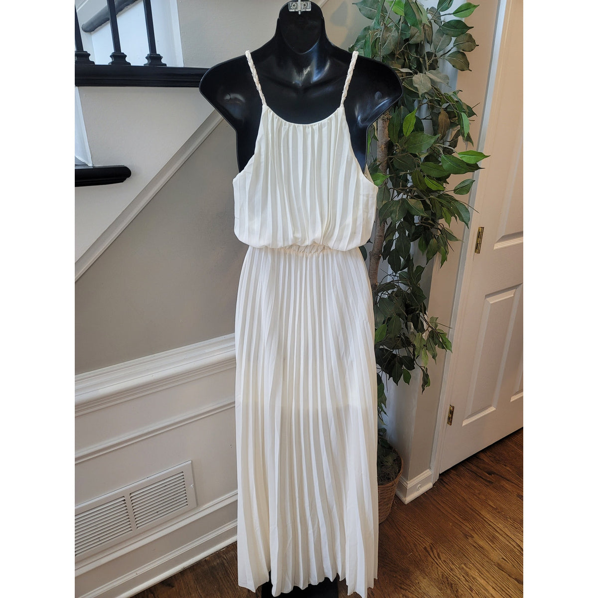 Ark & Co. Pleated Maxi Dress Women's S White 100% Polyester Braided Tie Waist