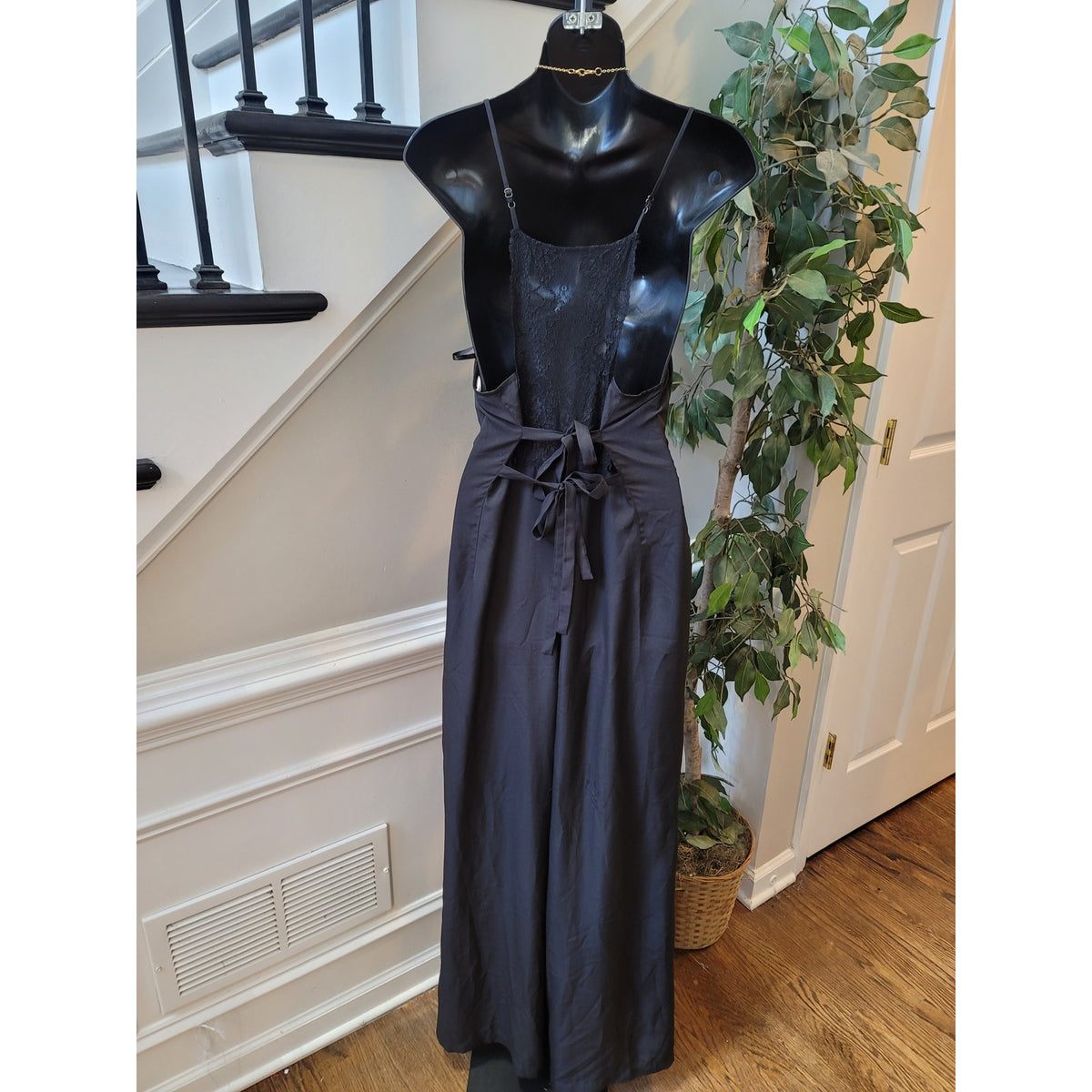 BCBG Generation Jumpsuit Women's Size 2 Black Wide Leg Sleeveless Romper Summer