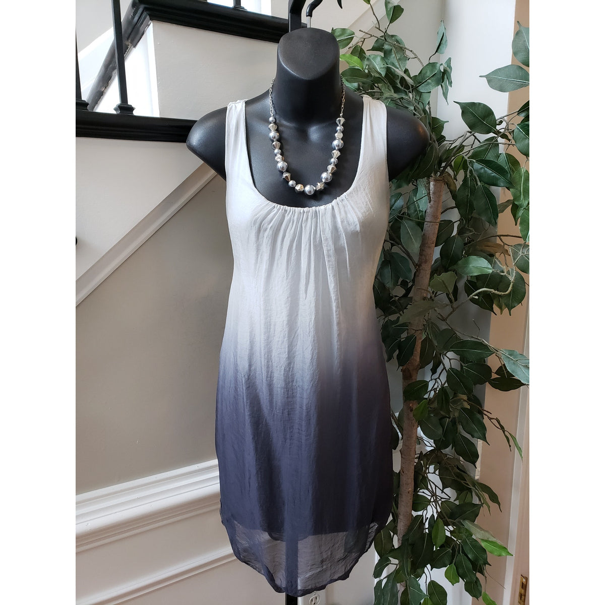 Prontomoda Giusy Sheath Dress Womens Size XS White Tie Dye Sleeveless Scoop Neck