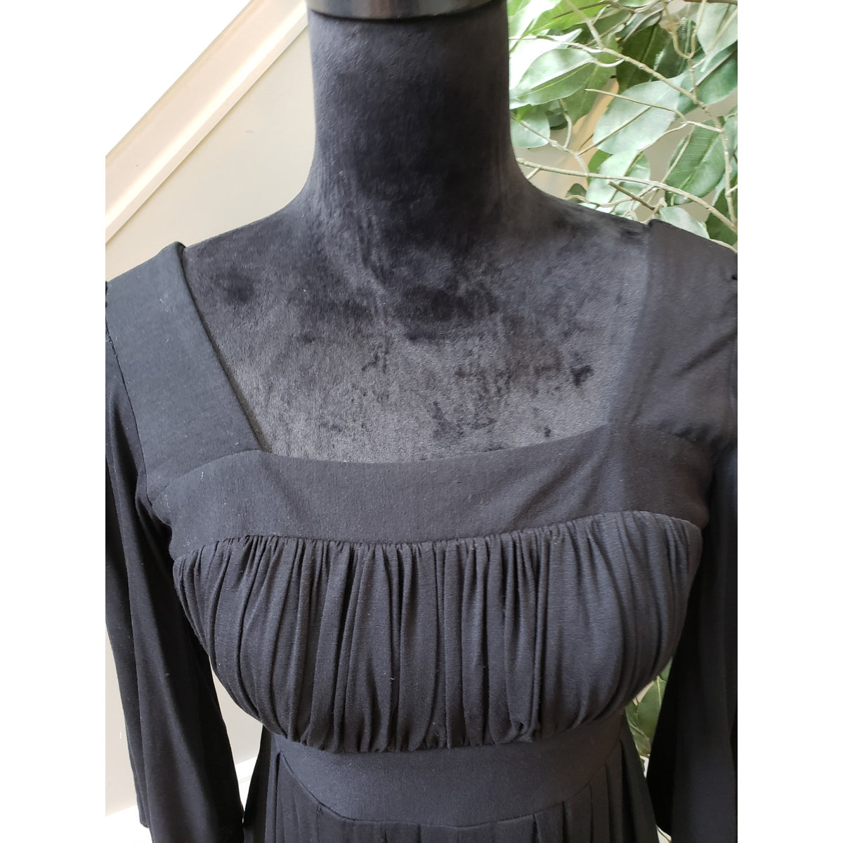 Rubber Ducky Fit & Flare Dress Womens Medium Black Empire Waist Pleated Stretch