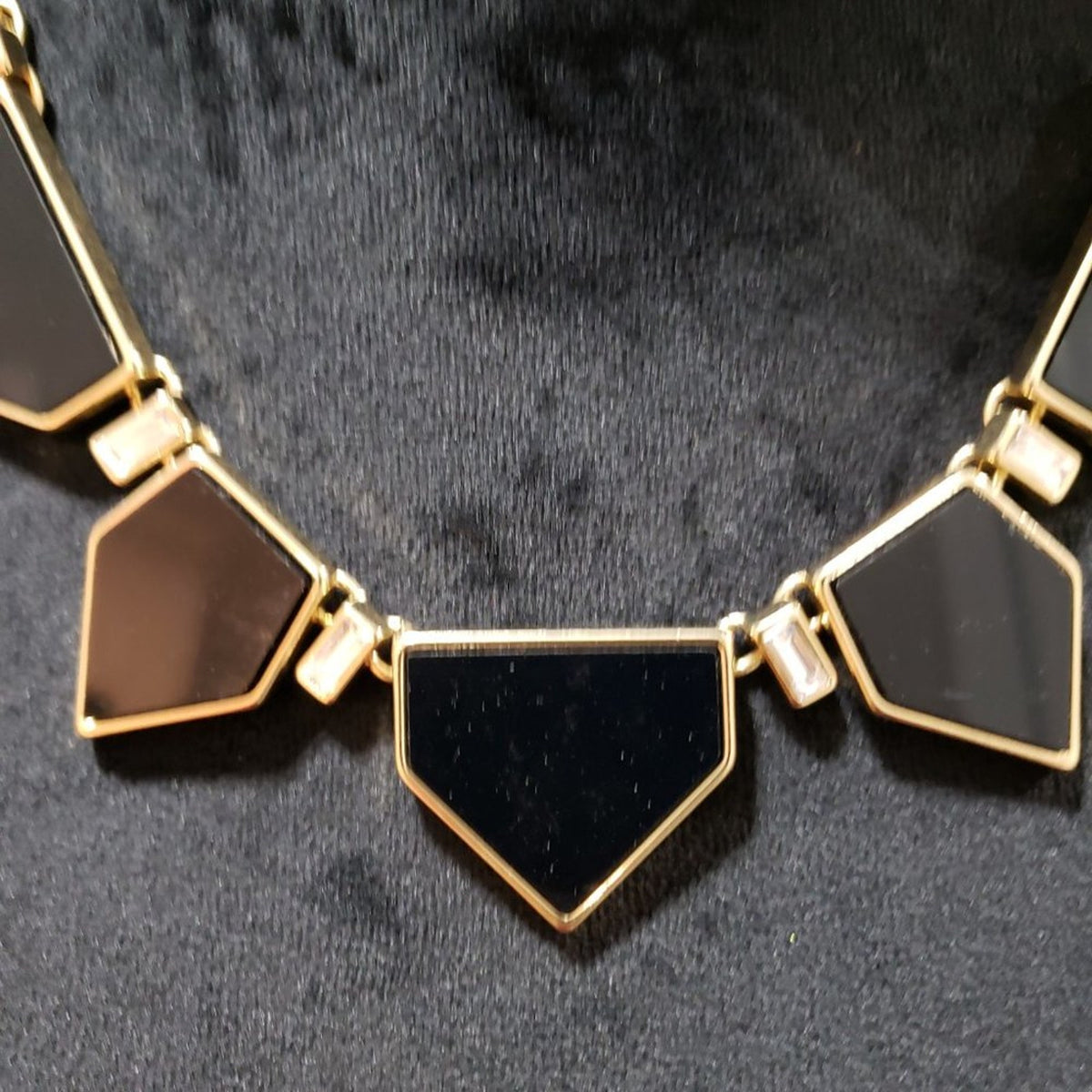 Express Signed Black Panel Tudor Style Links Necklace Choker with Lobster Clasp