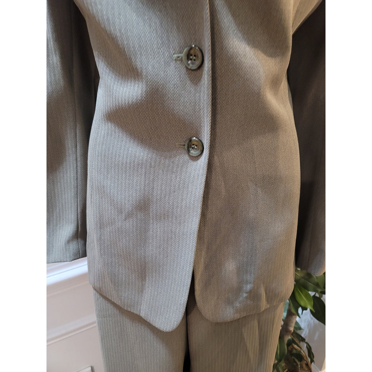 Le Suit Pants Suit Women's SZ 14 Tan 3-Button Tailored Blazer Long Sleeve Lined