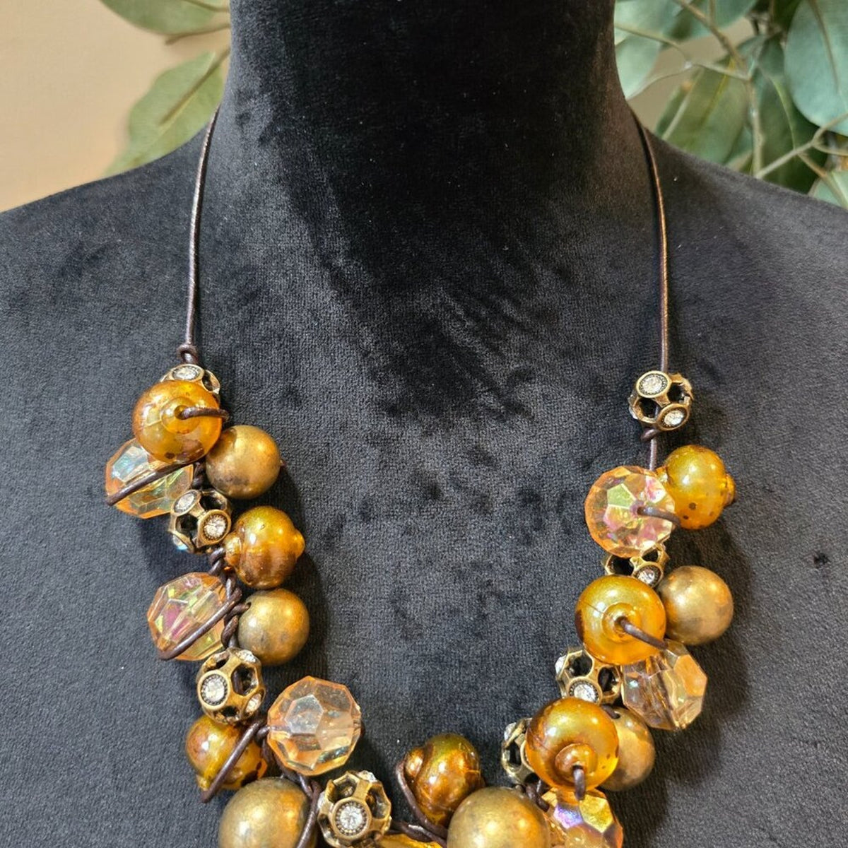 Womens Fashion Gold Tone Pearl Beaded Necklace Jewelry with Lobster Clasp
