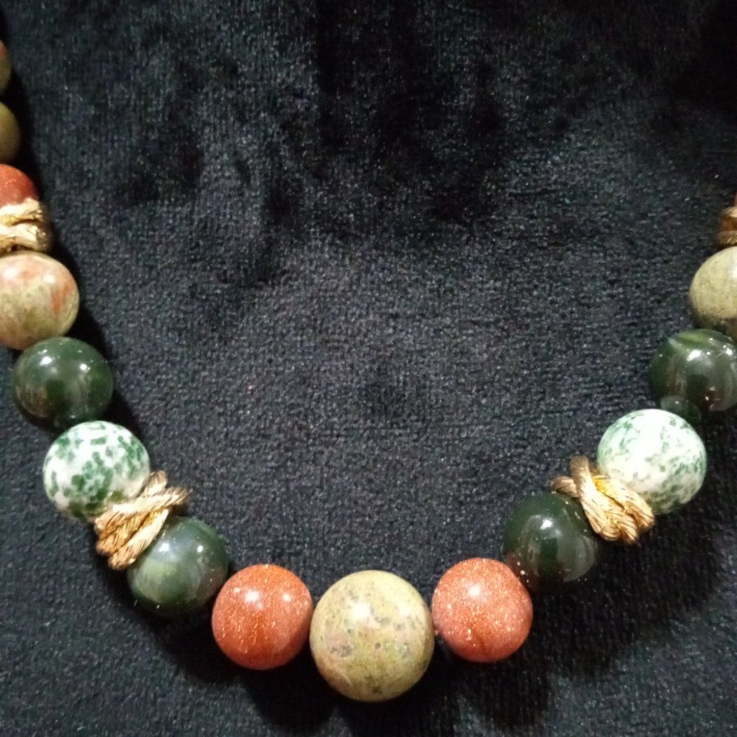 Womens Fashion Multicolor Chunky Pearl Beaded Collar Necklace with Lobster Clasp
