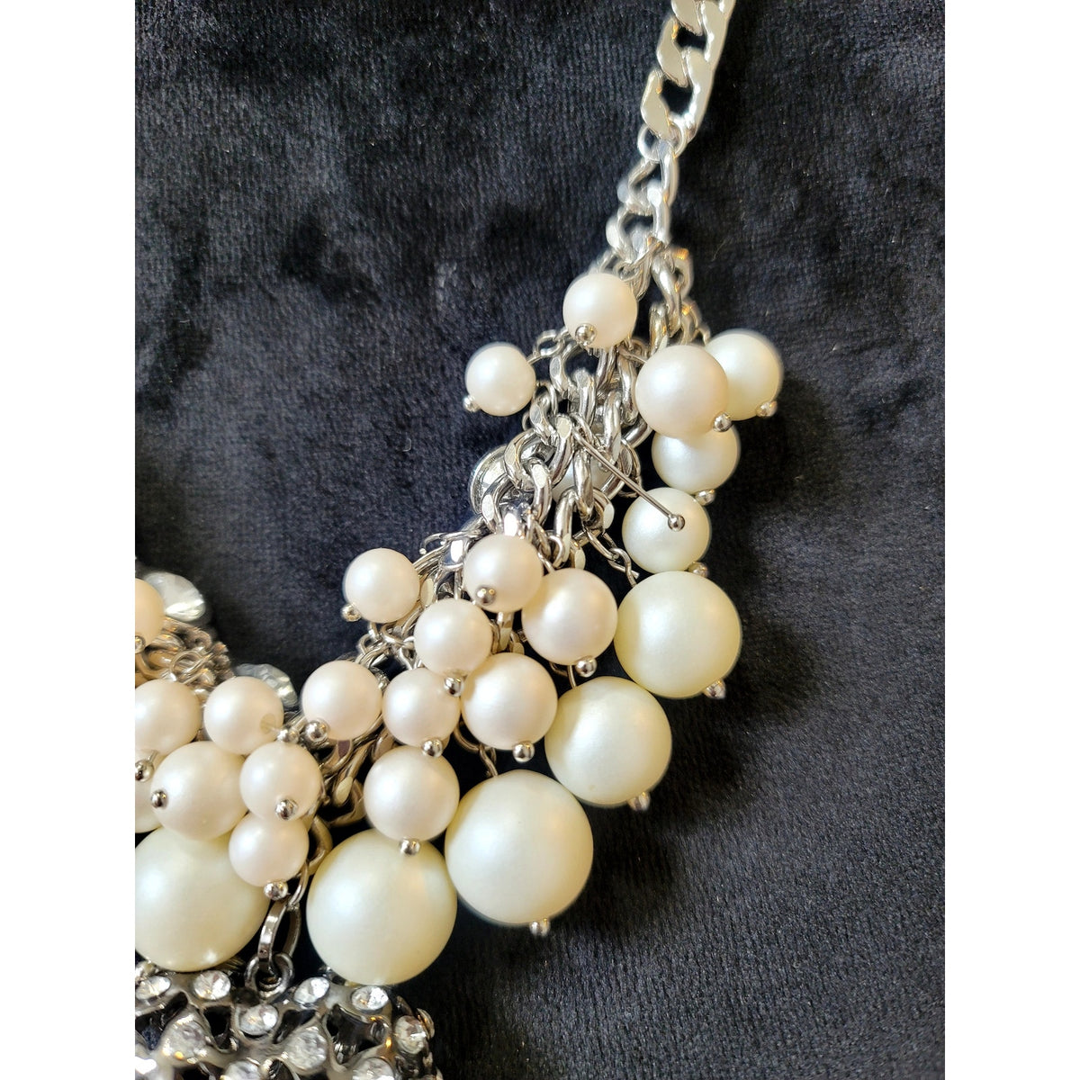 Vintage Faux Pearl Cluster Statement Necklace Silver Tone Rhinestone Pendant