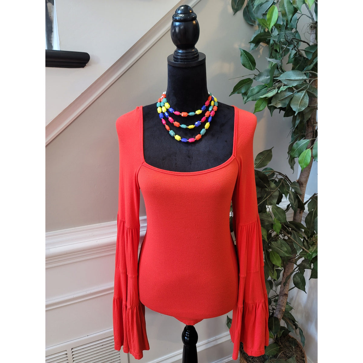 Free People L Red Stretch Square Neck Curved Hem Tiered Bell-Sleeve Casual