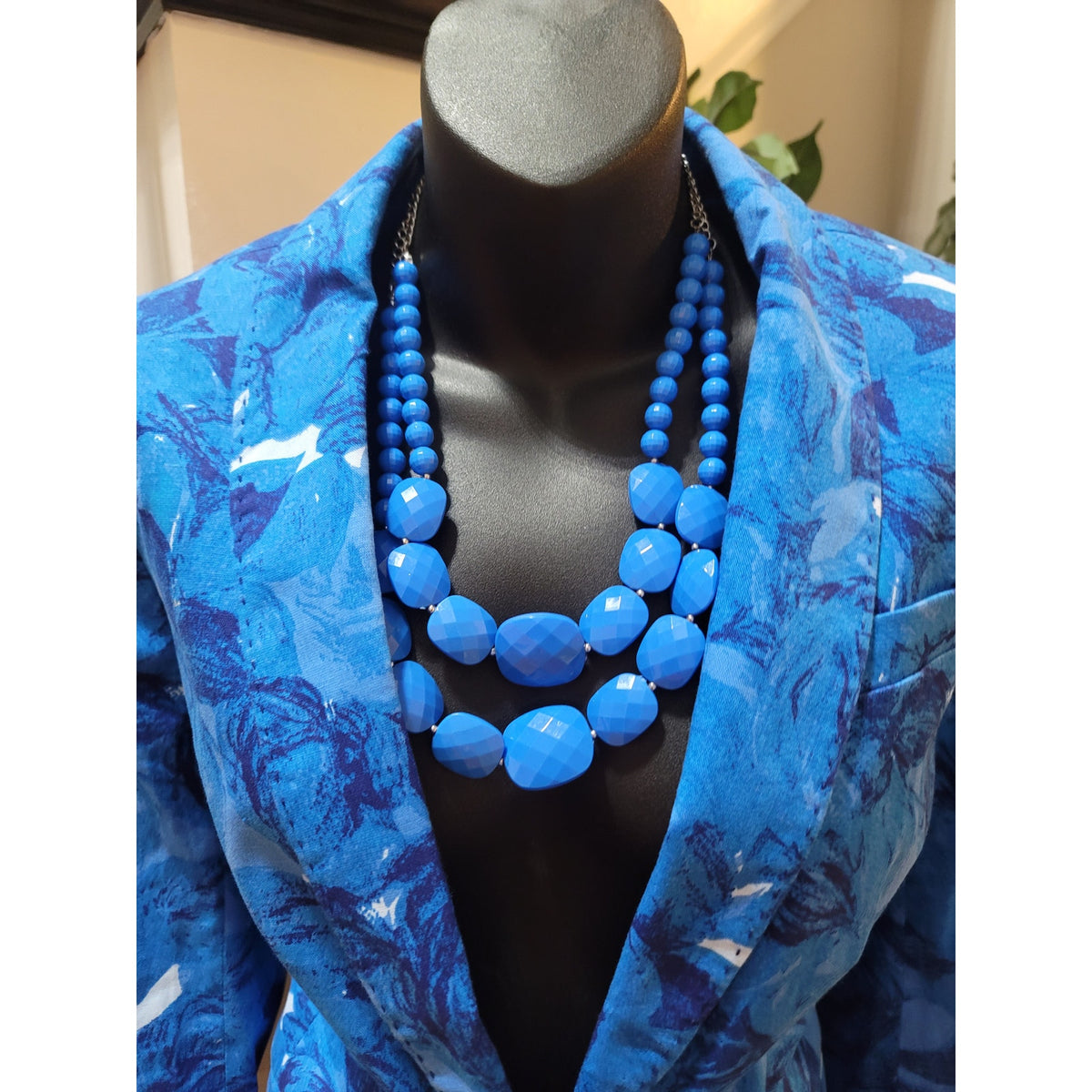 Ann Taylor Pant Suit Women's Size 10/8 Blue Floral Single Button Blazer Pockets