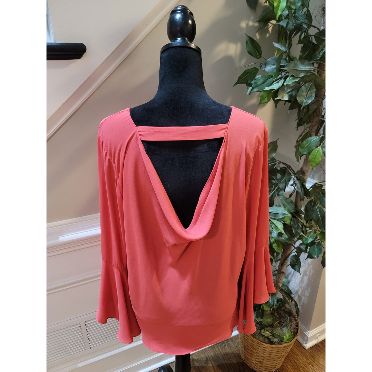 White House Black Market Blouse Women's Coral Orange V-Neck Bell Sleeve XL