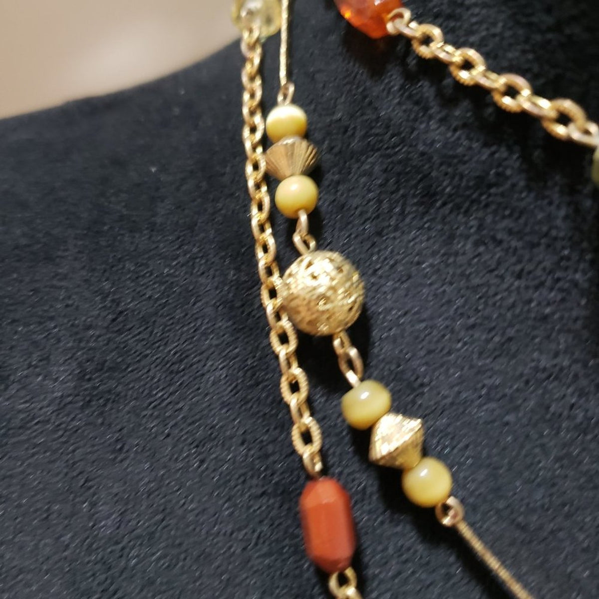 Women Fashion Triple Layer Beaded Charm Pendant Necklace with Lobster Clasp