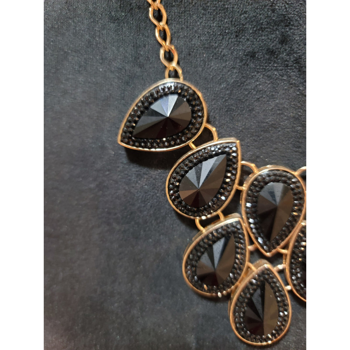 Charming Charlie Women's Statement Black Teardrop Bib Necklace
