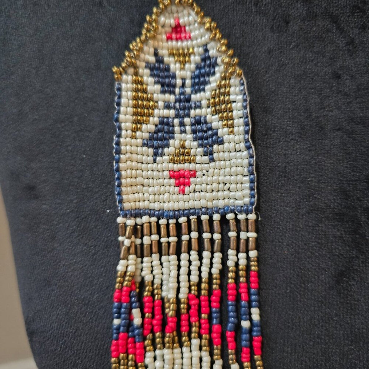 RARE VTG Womens Multicolor Seed Beads Navajo Indian Necklace with Lobster Clasp
