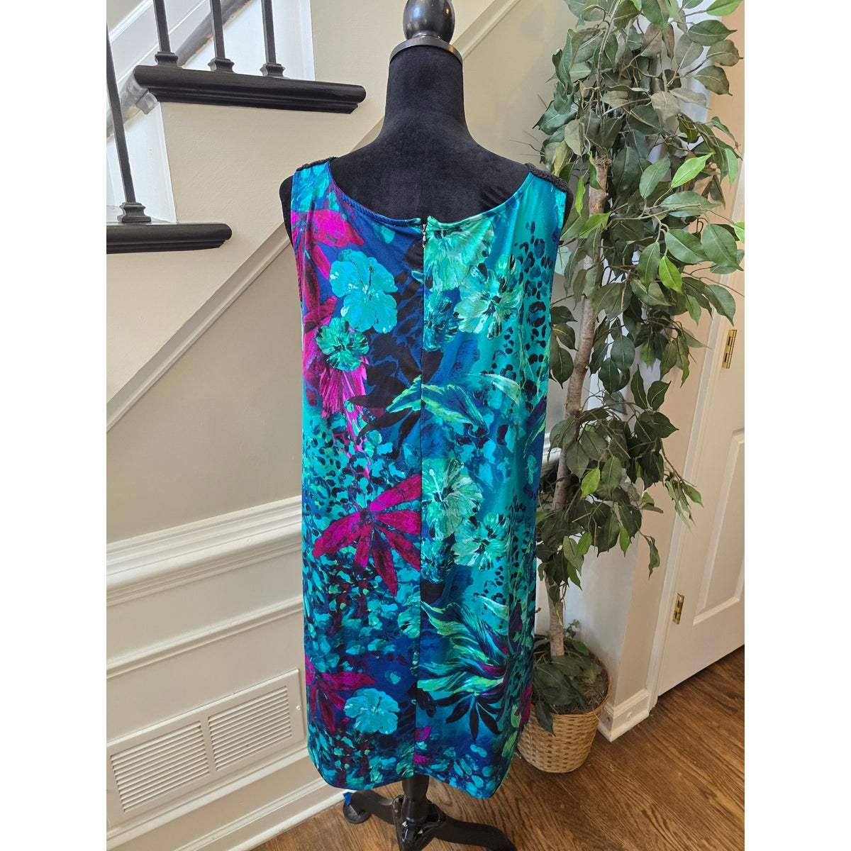 Kate & Mallory Shift Dress Women's SZ XL Multicolor Floral Pleated Back Zipper