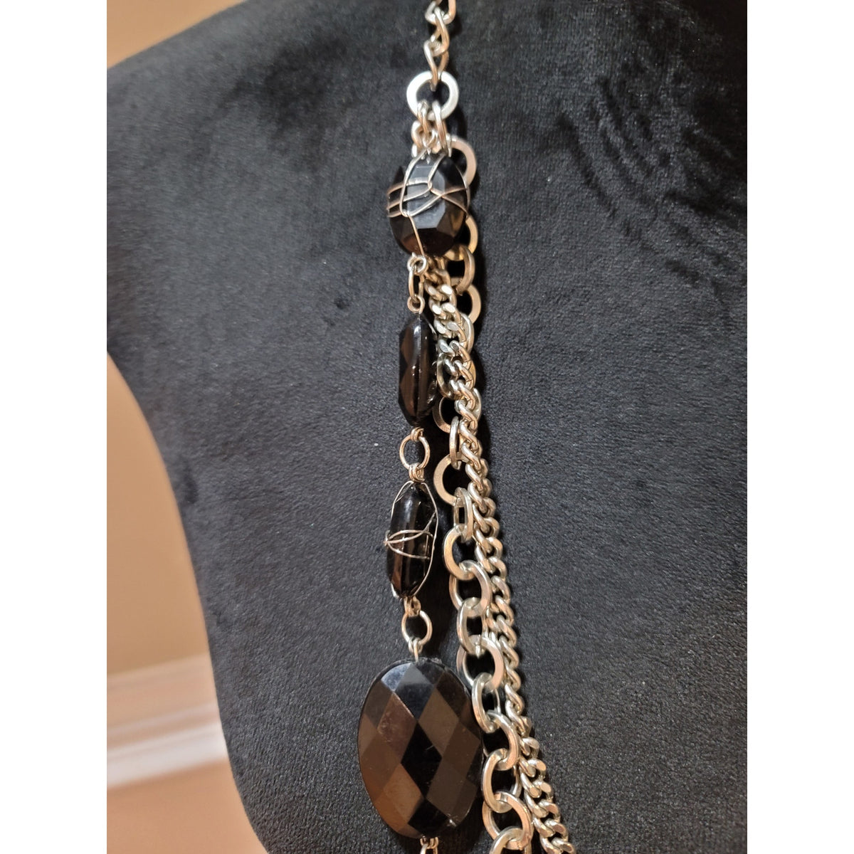 NY Women's Multi Strand Silver Chain Necklace Black Faceted Wire Wrapped Beads