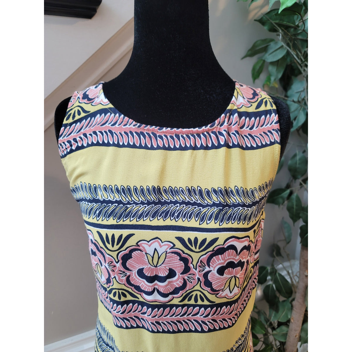 Loft Sheath Dress Women Size M Yellow Pink Blue Floral Print Sleeveless Summer