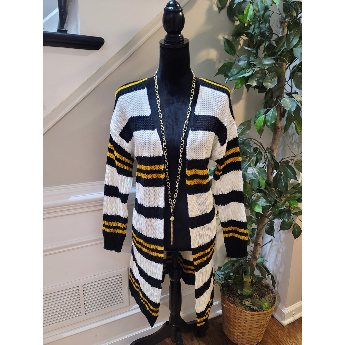 Evelyn Taylor Cardigan Sweater Women's Small Black/White Striped Open Front