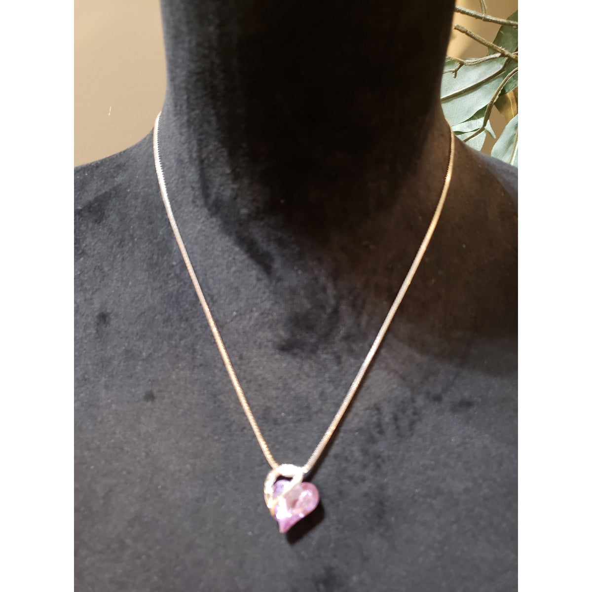 Womens Gold Tone Rhinestone Crystal Love Heart Pendant Collarbone Chain Necklace