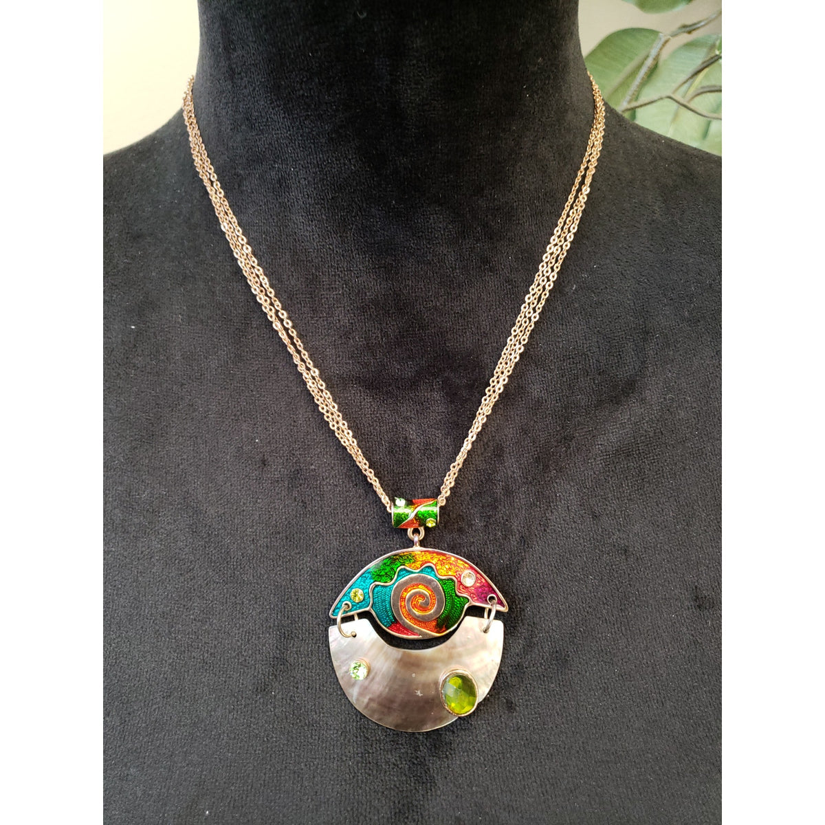 Women Multicolor Enamel Mother of Pearl Pendant Necklace Gold Chain Boho Style