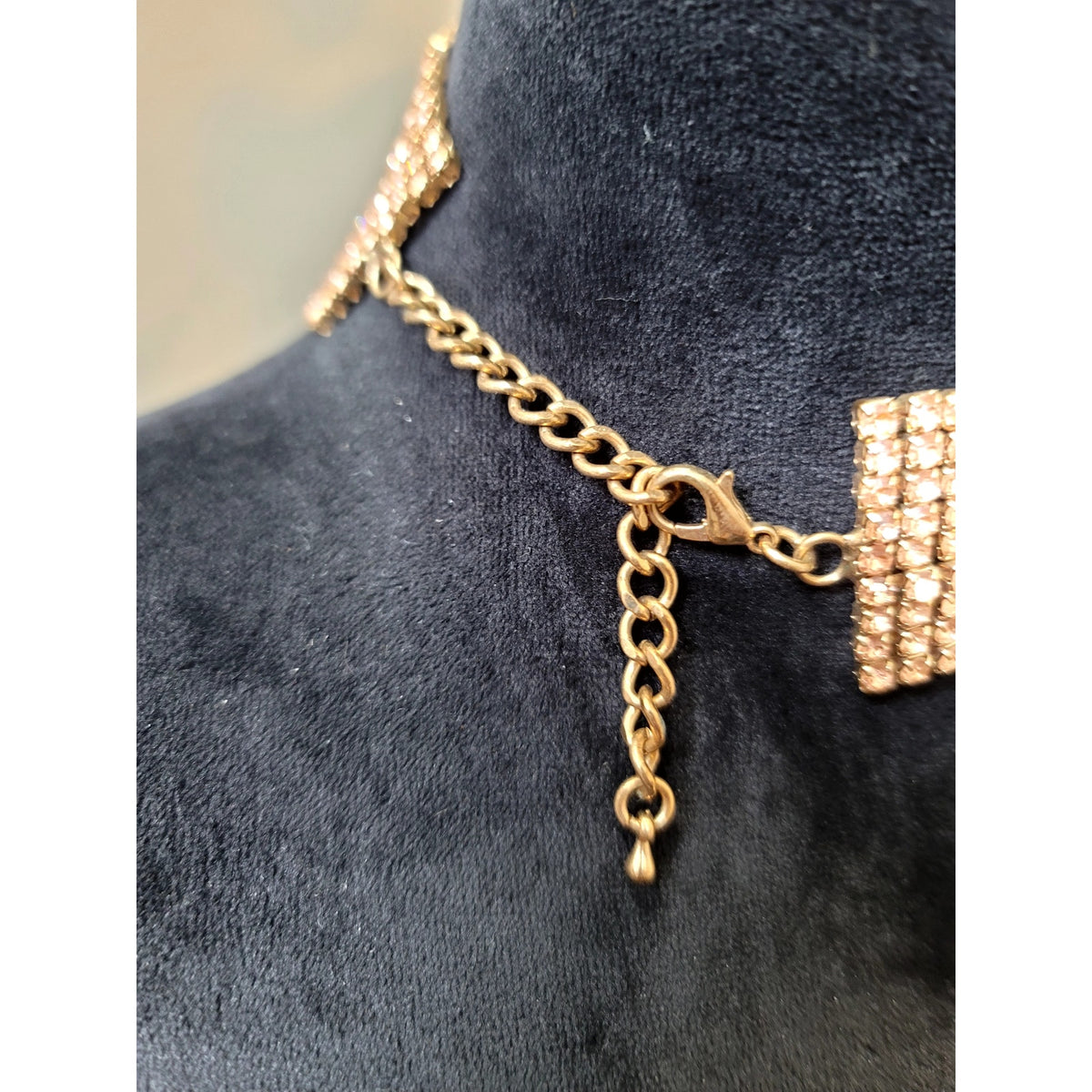 Wide Gold Tone Rhinestone Choker Necklace Sparkling Multi Row Statement Jewelry