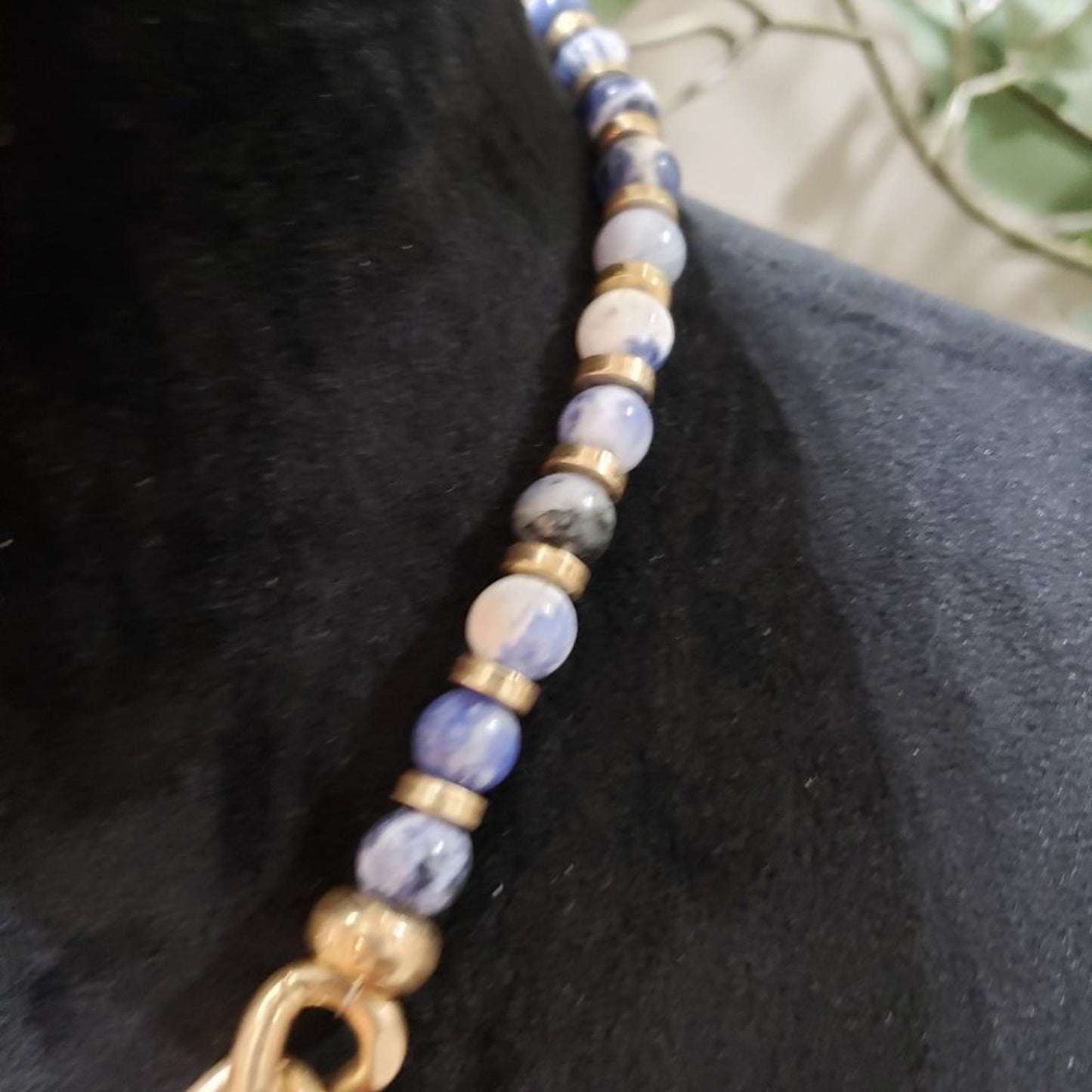 Womens Fashion Sodalite Stone and Chunky Chain Necklace with Lobster Clasp