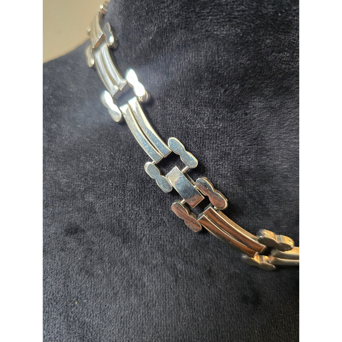 Silver Geometric Collar Statement Necklace