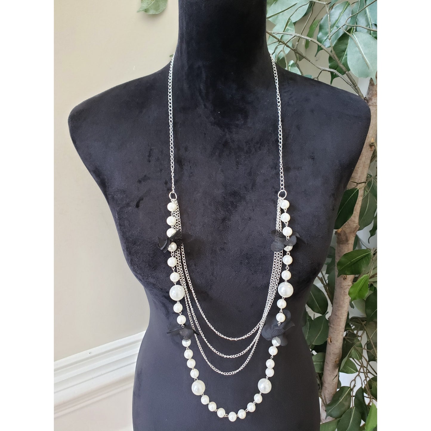 Women Silver Tone Multi Strand Chains Faux Pearl Bead Statement Necklace Jewelry