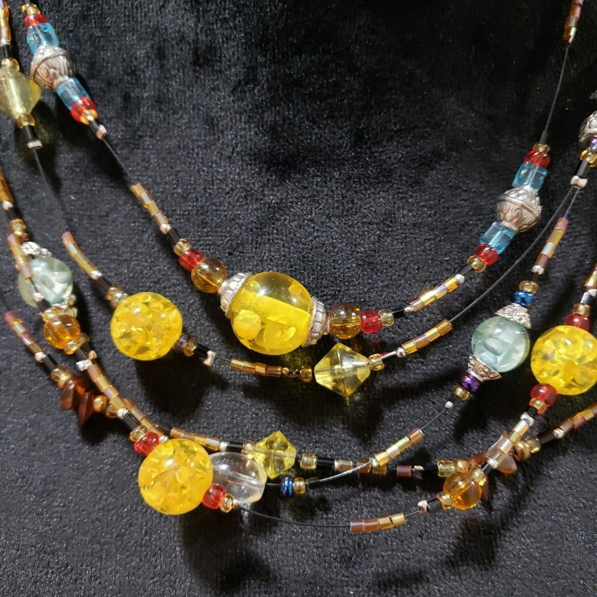 Womens Fashion Multi Bead Glass Gypsy Artsy Collar Necklace with Lobster Clasp