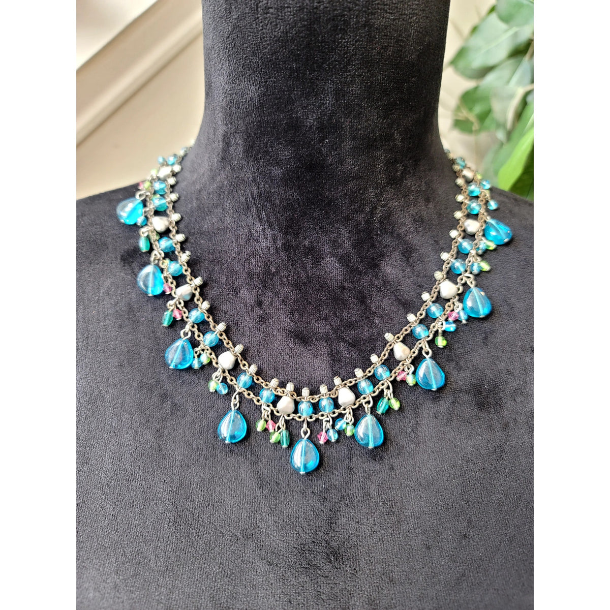 Women Turquoise Teardrop Beaded Statement Necklace Handmade Boho Jewelry