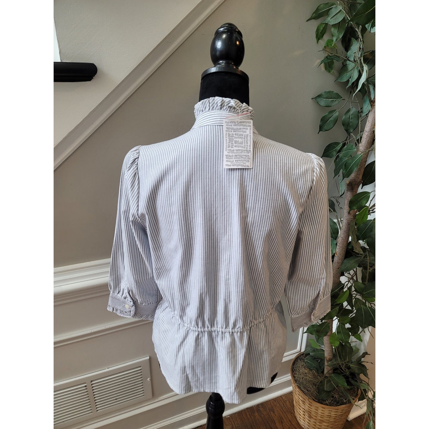 Kimchi and Blue Blouse Women Medium White Black Striped Ruffle Button Down Top