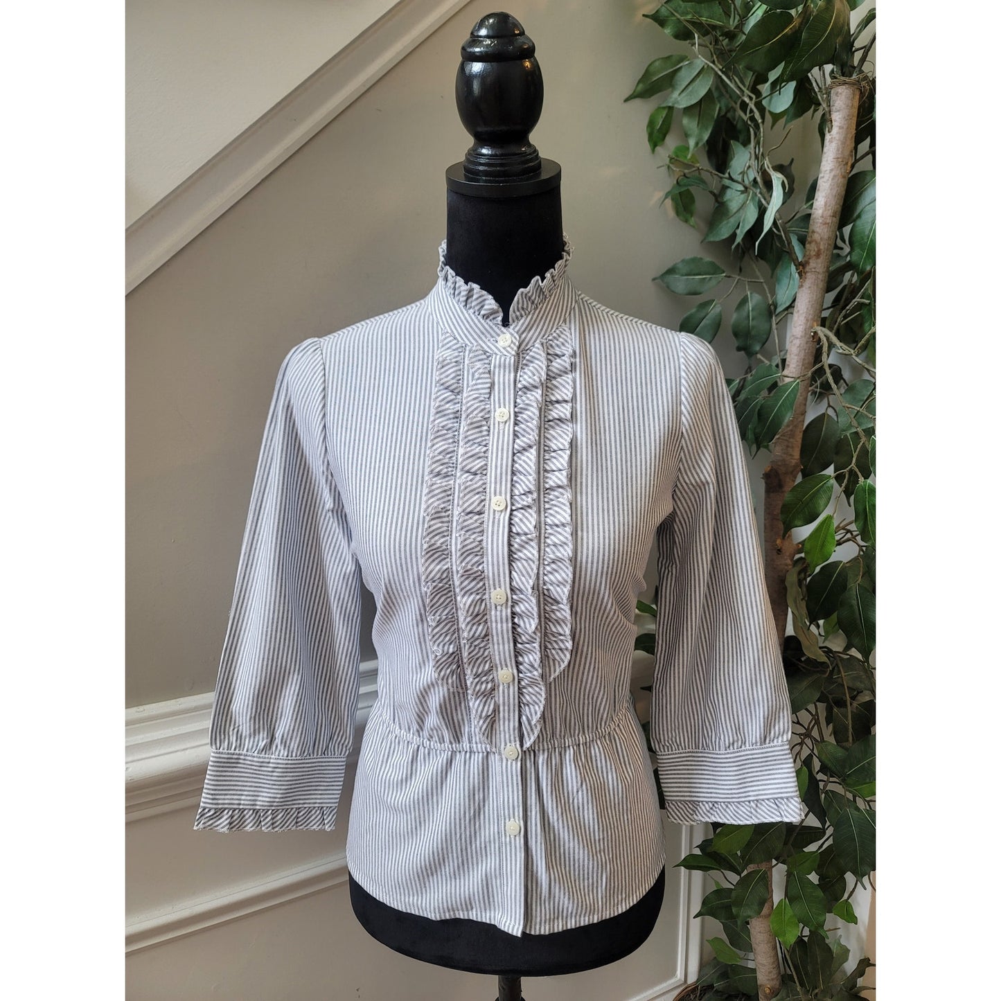 Kimchi and Blue Blouse Women Medium White Black Striped Ruffle Button Down Top