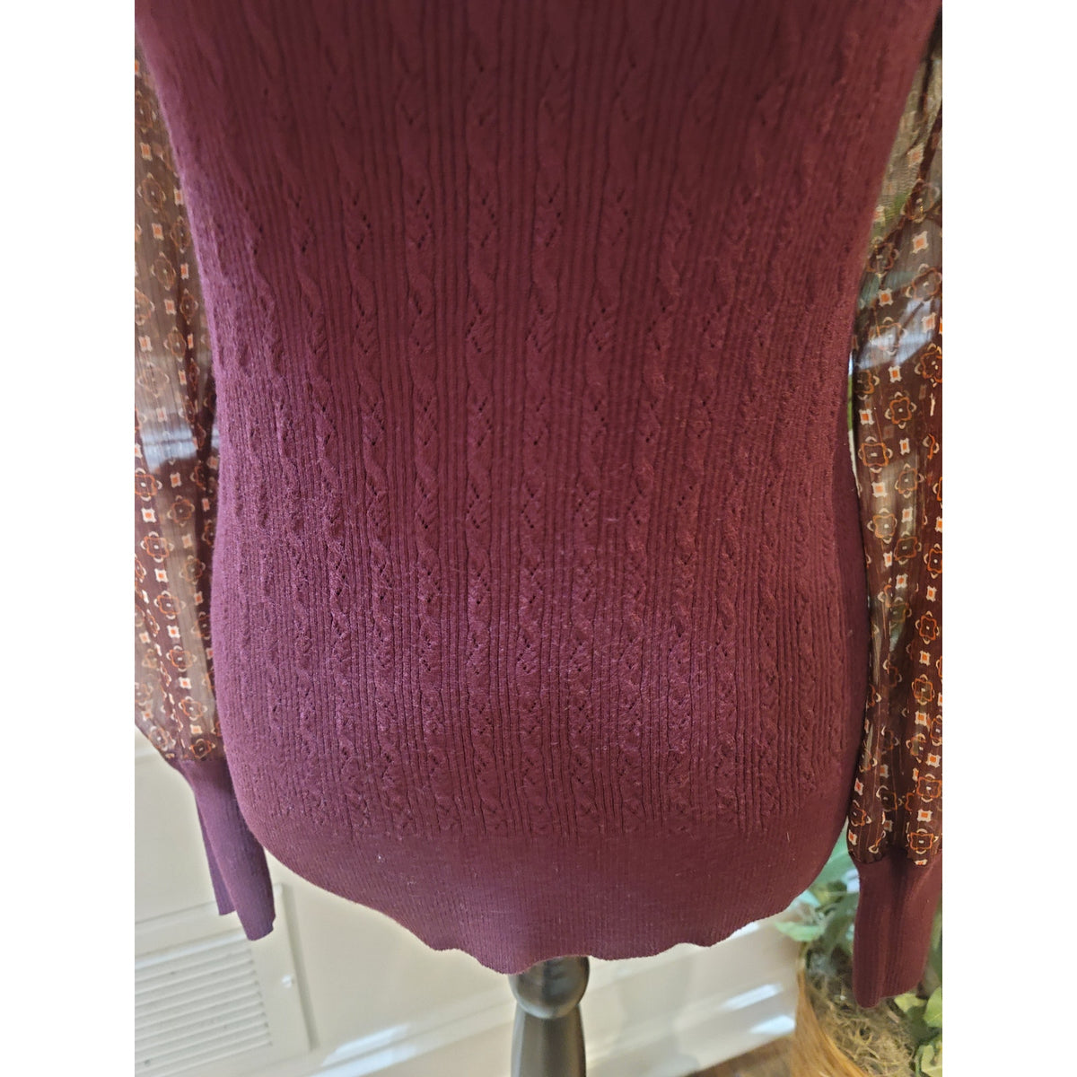 Talbots Cable Knit Sweater Women's Medium Burgundy Ribbed Hem Sheer Long Sleeve