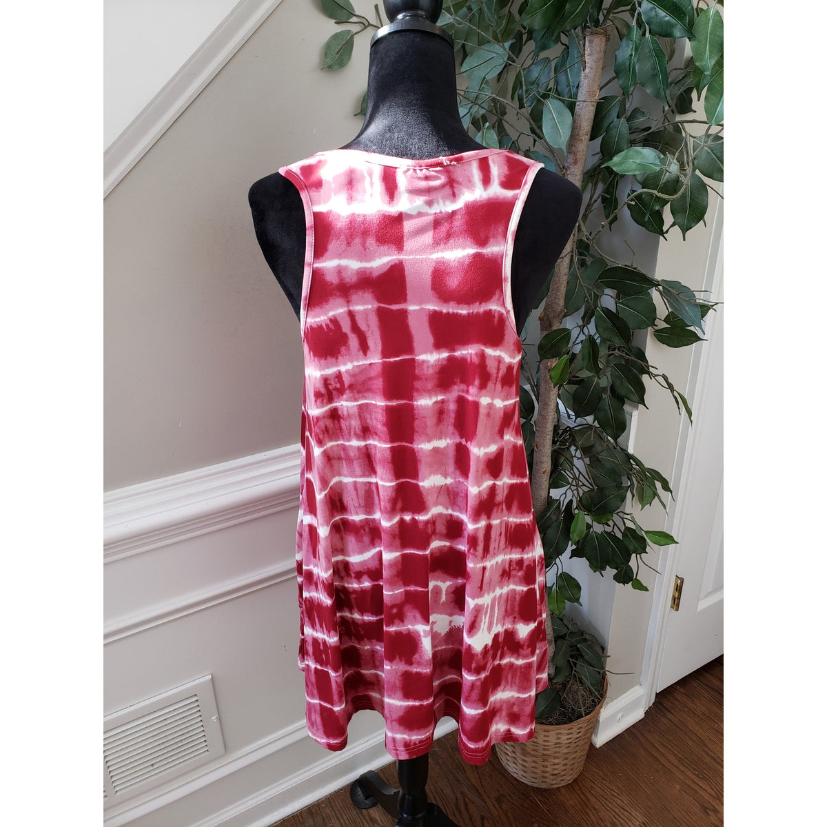 Kiwi & Punch Fit & Flare Dress Womens Size M Pink & White Round Neck Sleeveless