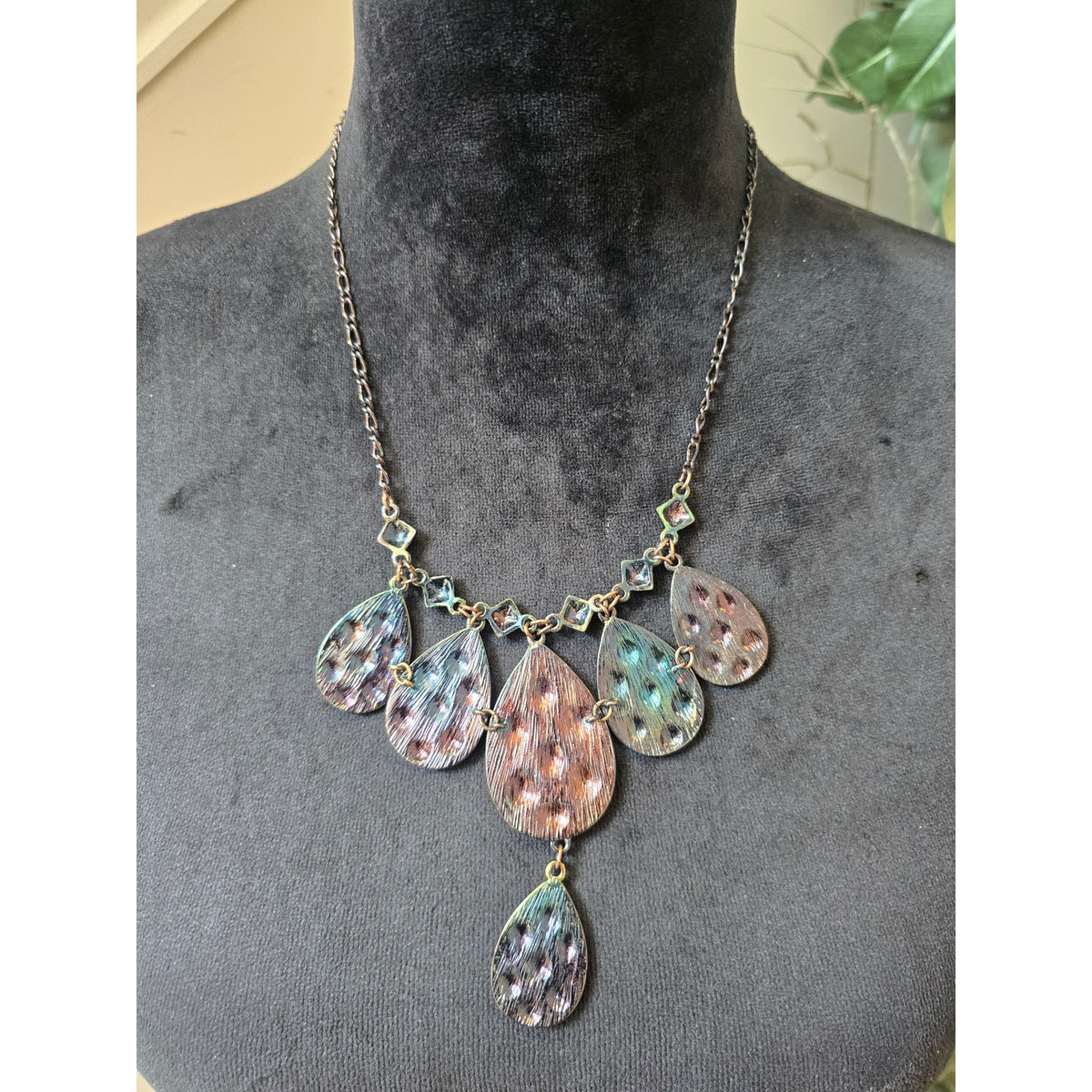 Antique Gold Tone Multicolor Teardrop Filigree Statement Necklace