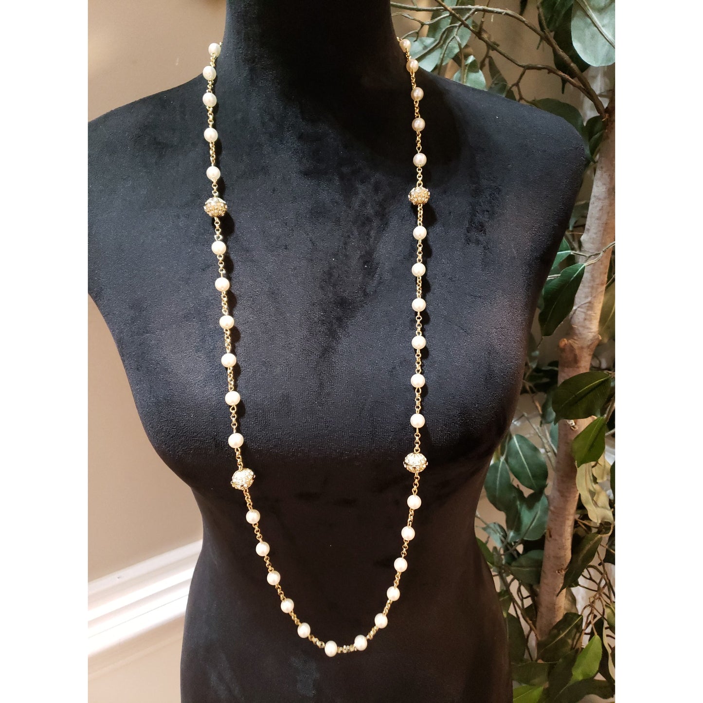 Womens Vtg Napier Faux Pearl Stations Beaded Gold Tone Chain Necklace