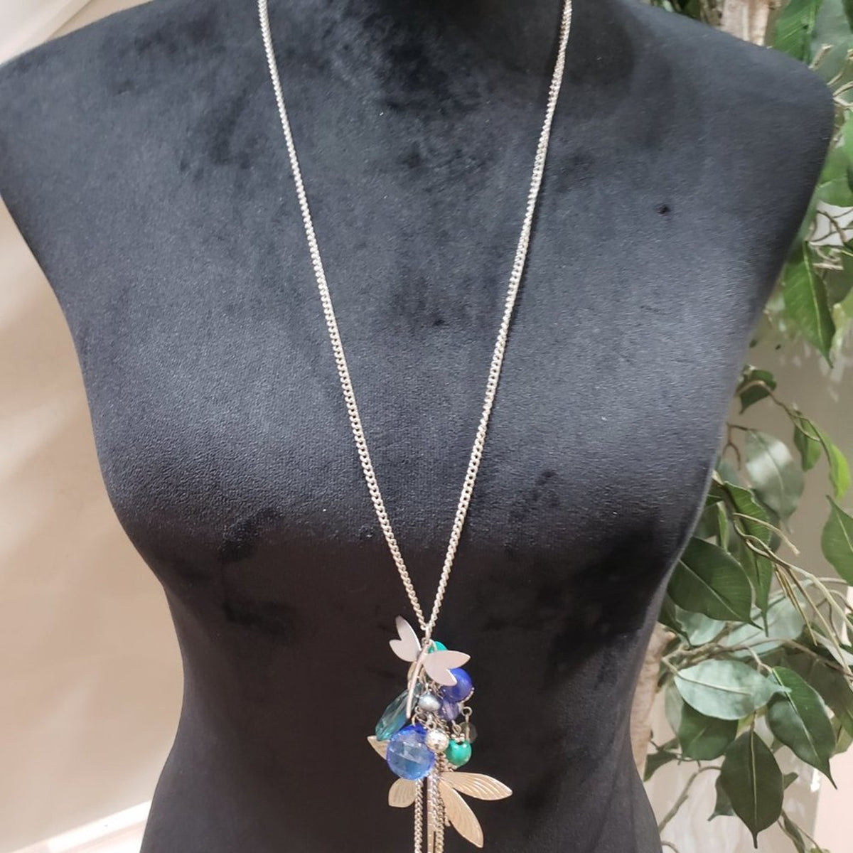 Fashion Long Chain Pendent Necklace with adjustable Size Chain Lobster Clasp