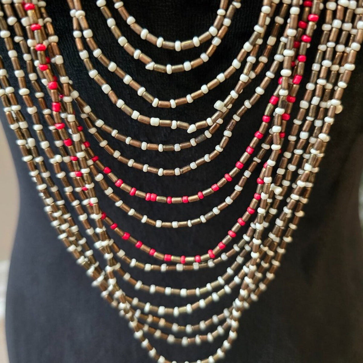 RARE VTG Womens Multicolor Seed Beads Navajo Indian Necklace with Lobster Clasp