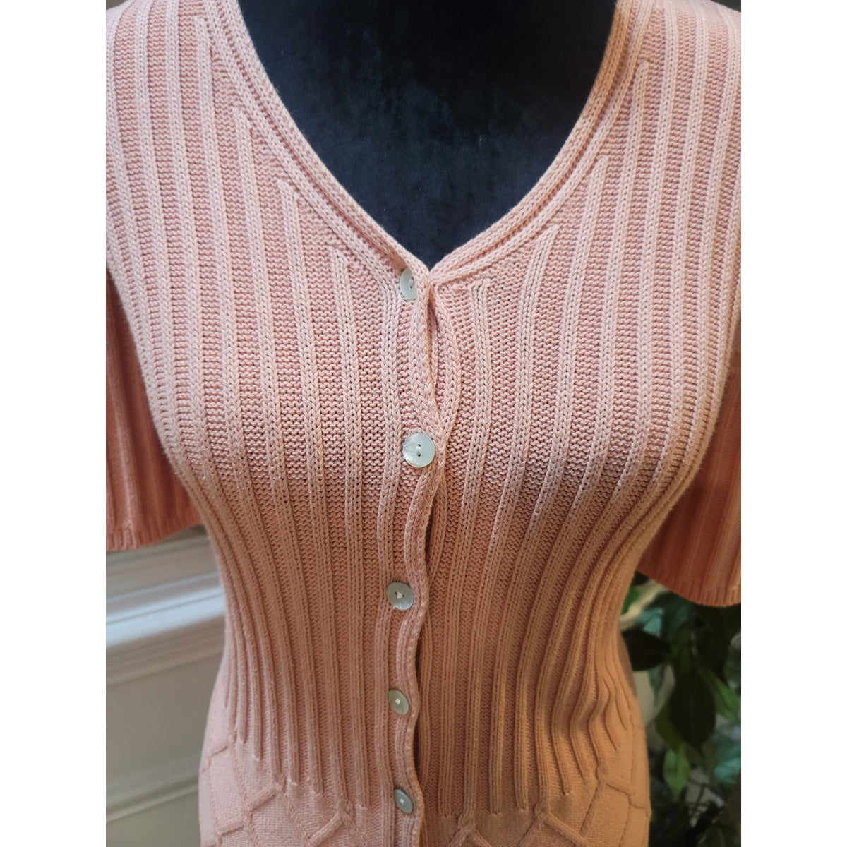 Van Heusen Cardigan Sweater Women Large Peach Ribbed Knit Button Up Short Sleeve