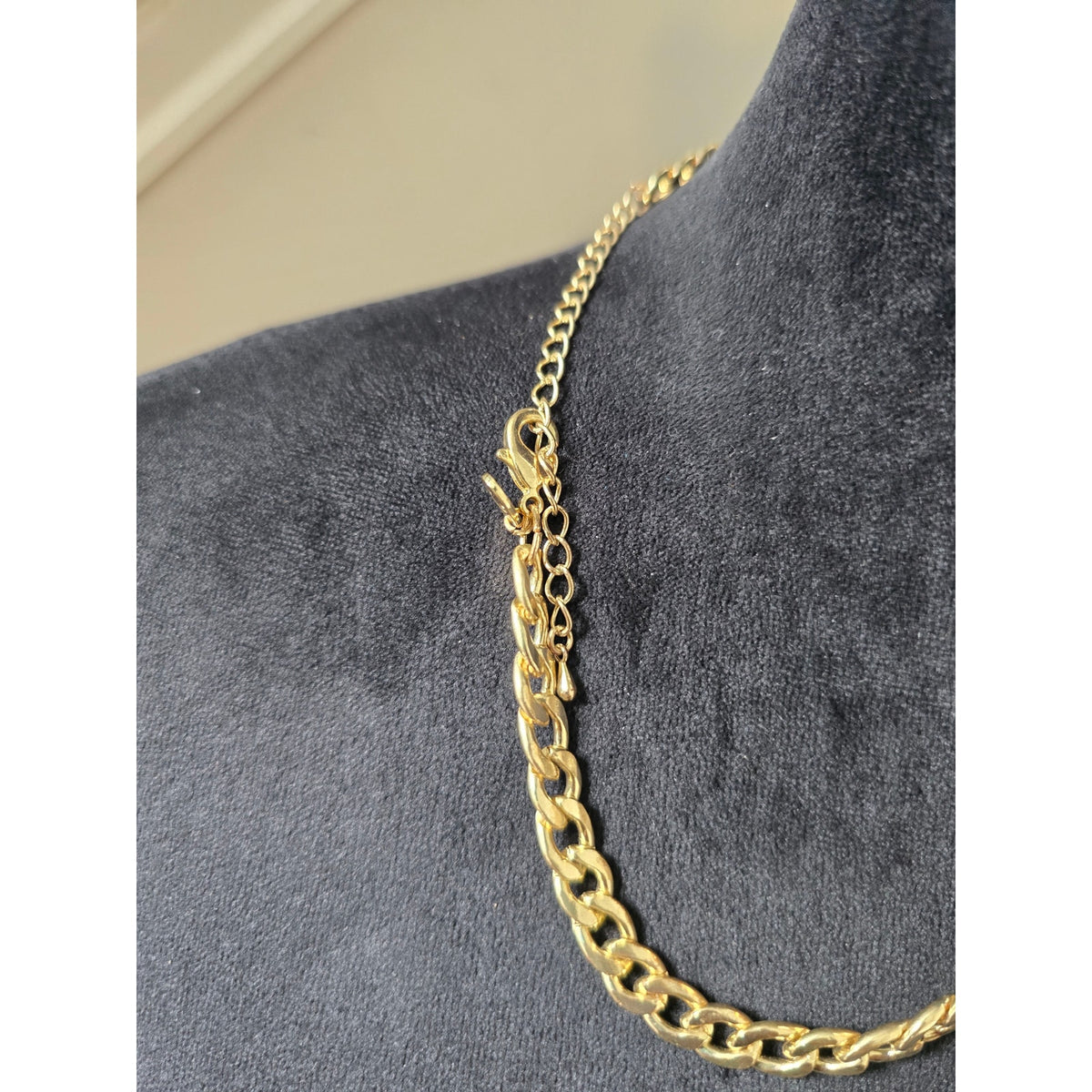 Bright Yellow Gray White Faceted Geometric Beaded Gold Tone Bib Necklace
