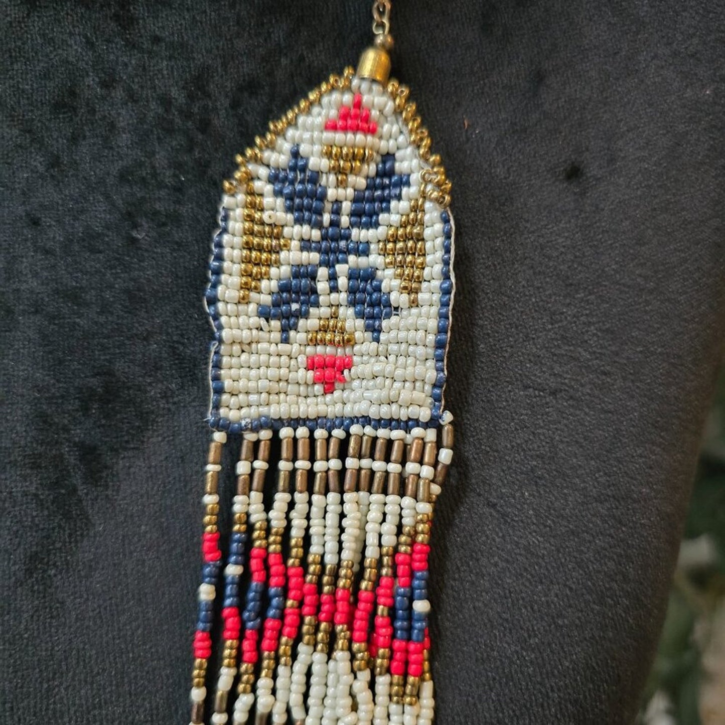 RARE VTG Womens Multicolor Seed Beads Navajo Indian Necklace with Lobster Clasp