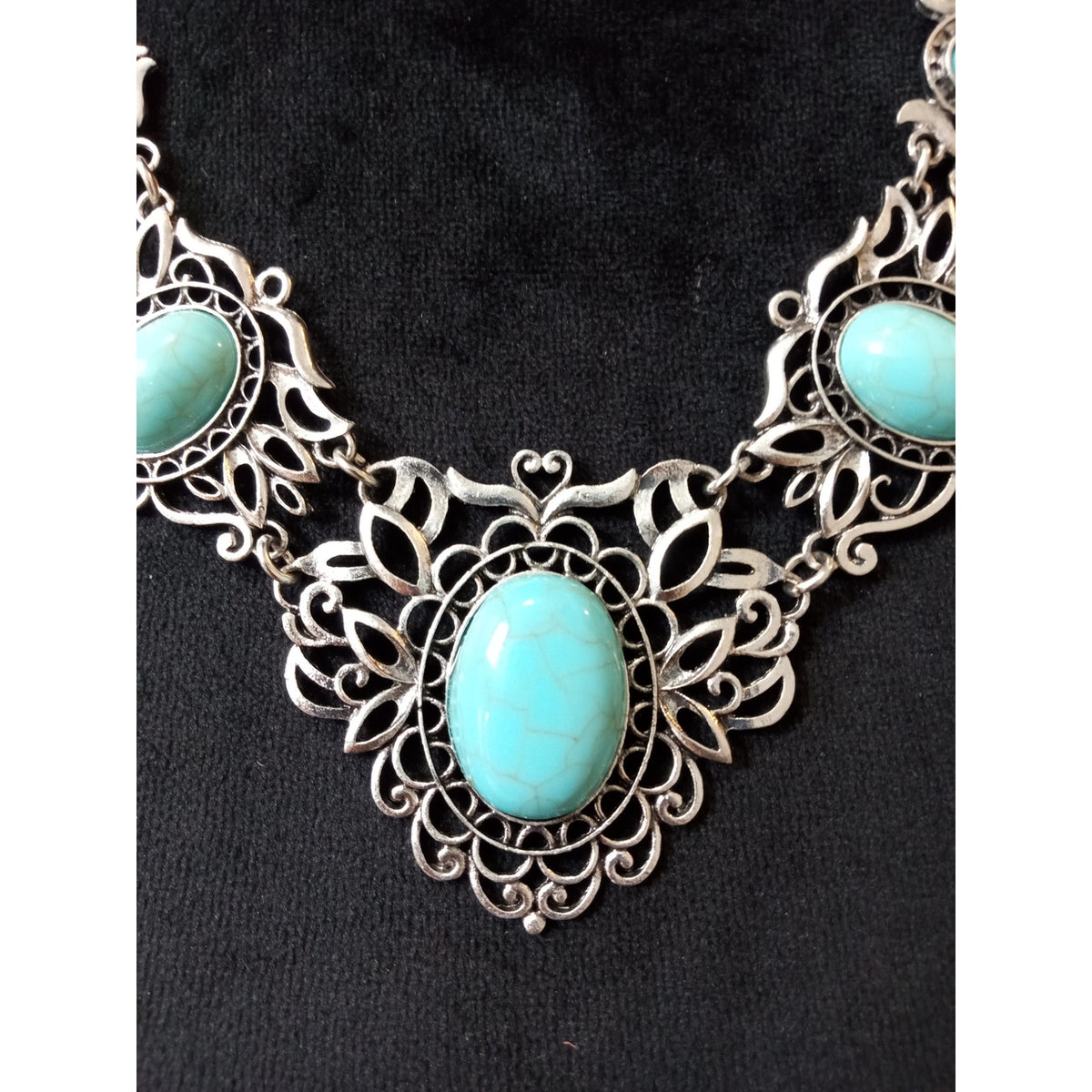 Vintage Silver Tone Filigree Turquoise Cabochon Statement Bib Necklace