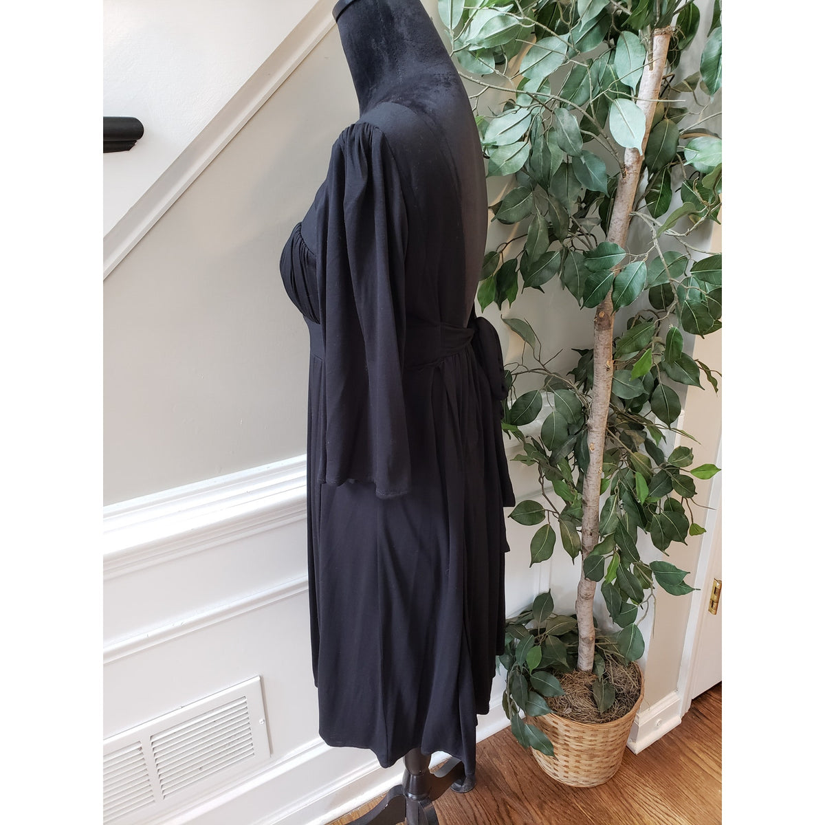 Rubber Ducky Fit & Flare Dress Womens Medium Black Empire Waist Pleated Stretch