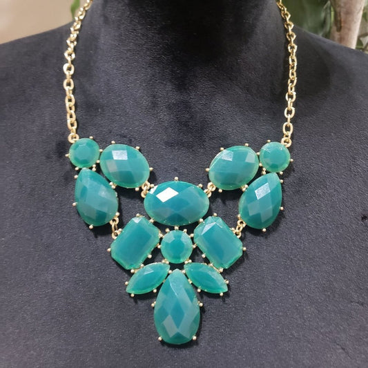 Womens Fashion Green Color Faceted Rhinestones Statement Necklace with Lobster