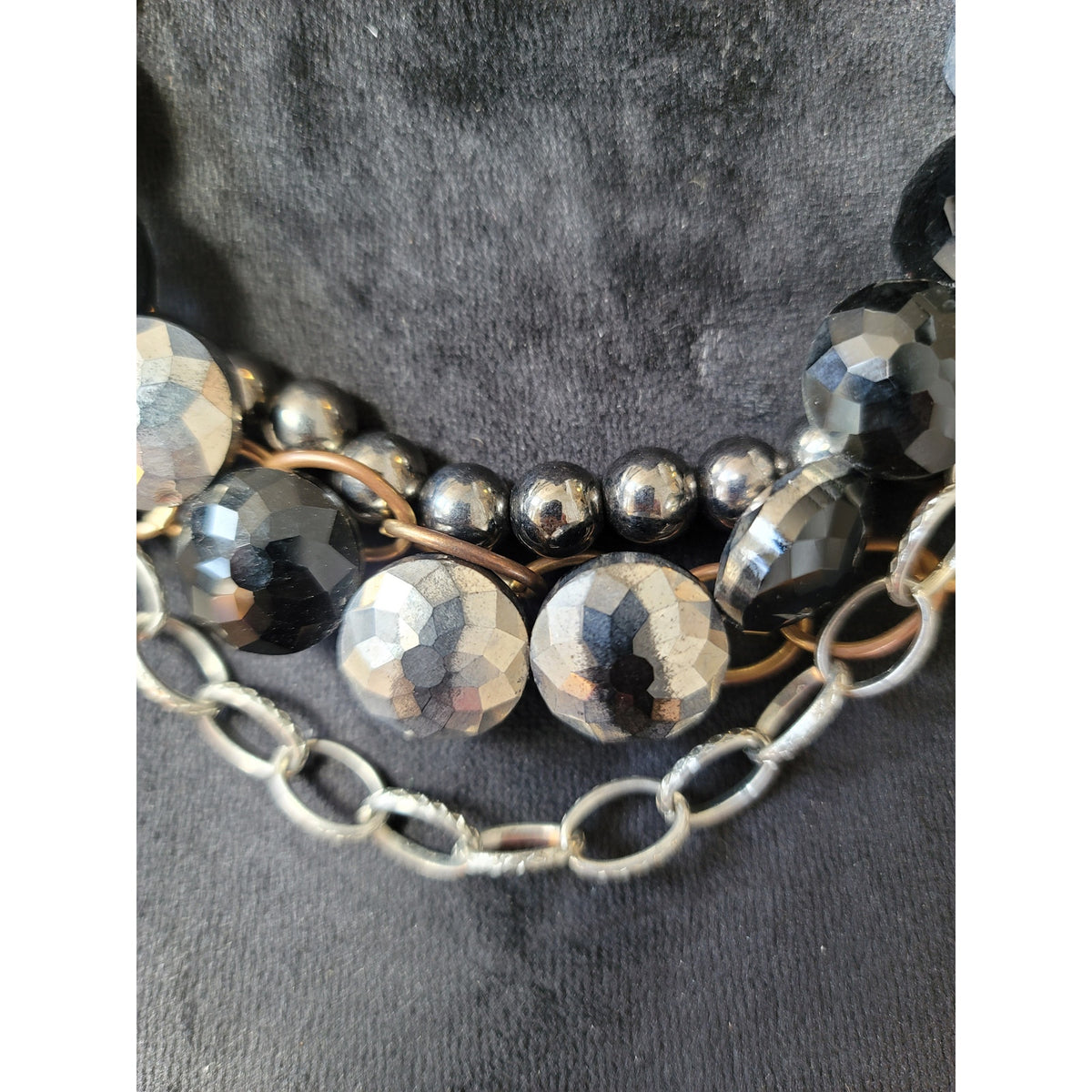 Women's Multi Layer Beaded Chain Statement Necklace With Lobster Clasp Lock