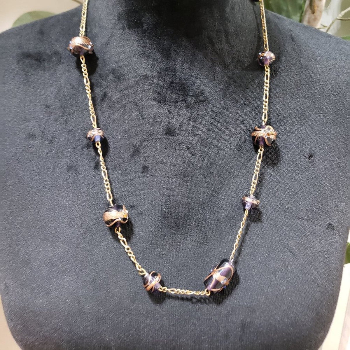 Womens Black Faceted Bead Gold Tone Chain Collar Necklace with Lobster Clasp