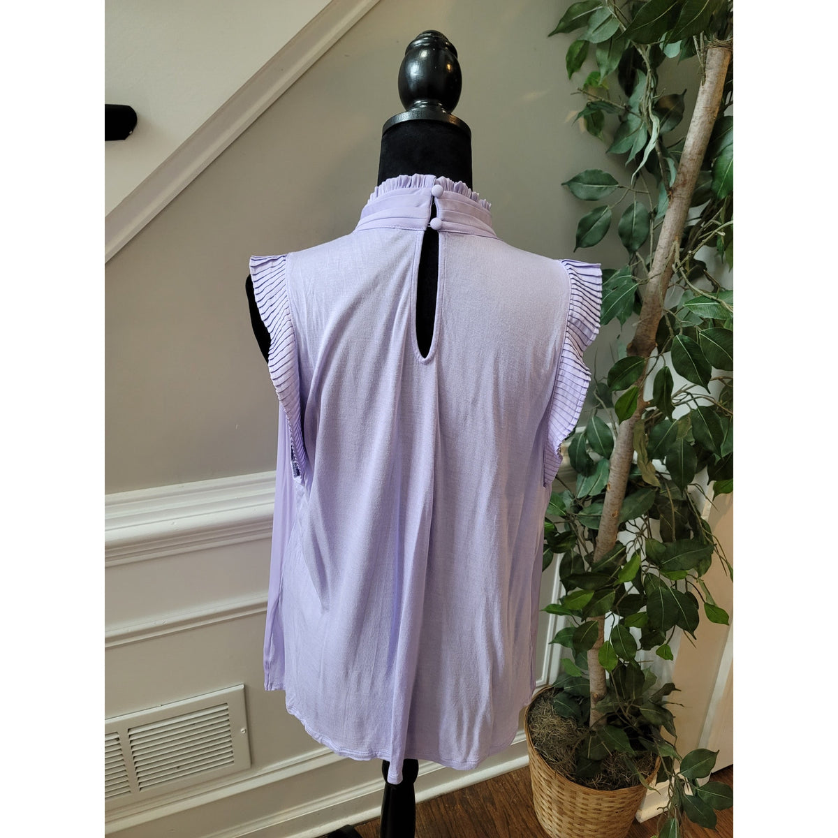 INC International Concepts Blouse Women Size XL Lilac 100% Polyester Sleeveless
