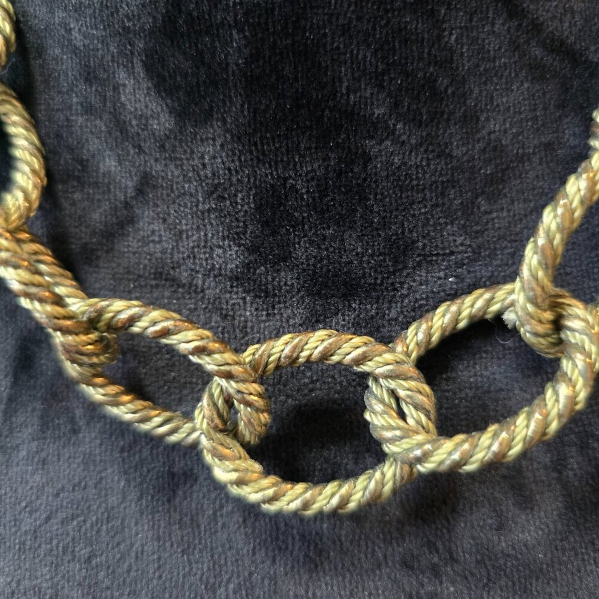 Womens Gold Tone Twisted Rope Ring Link Chain Choker Necklace with Toggle Clasp